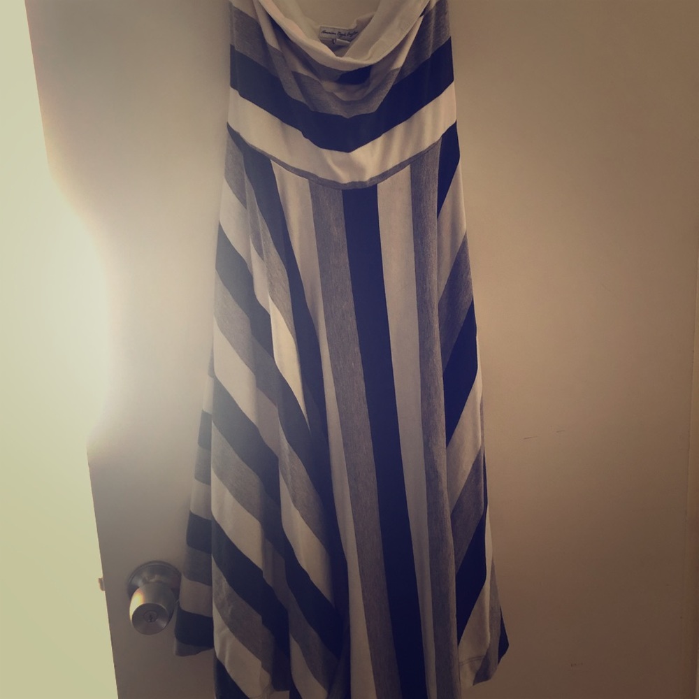 🌸sale! American Eagle strapless dress.